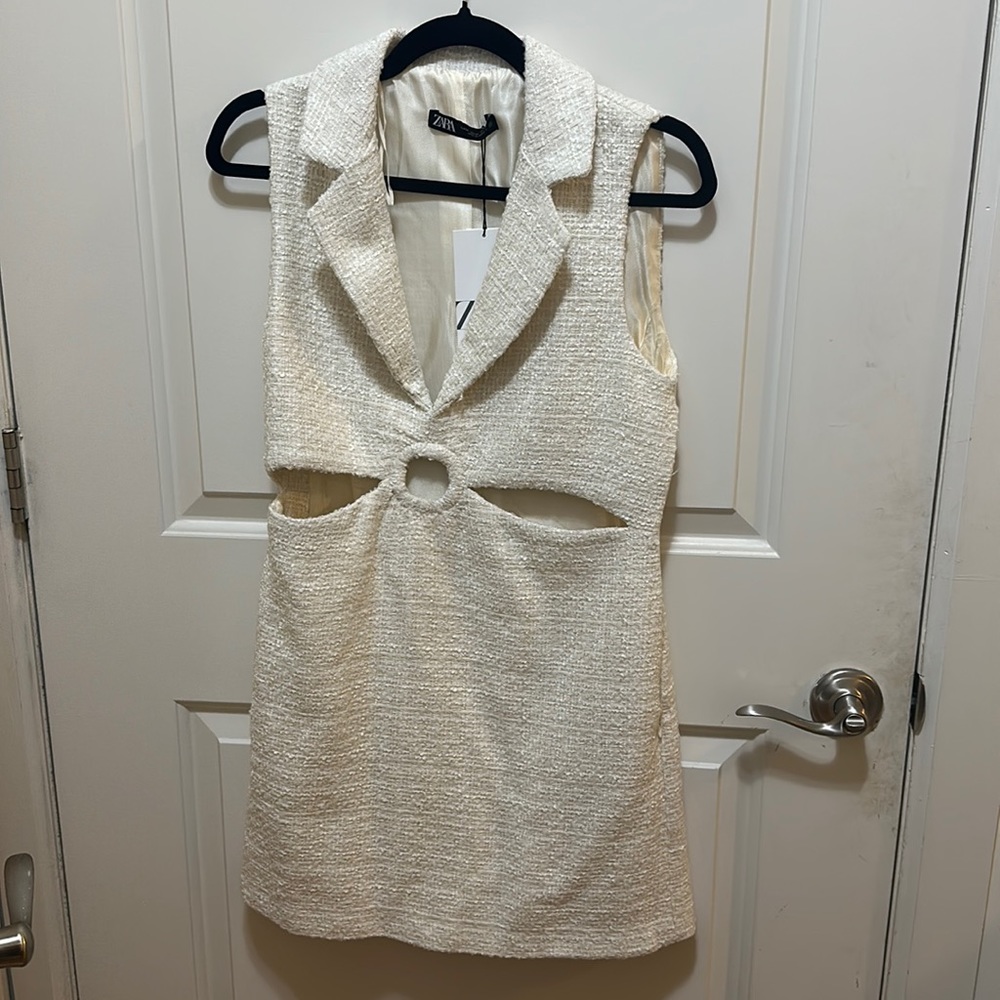 Zara tweed off white cut out dress